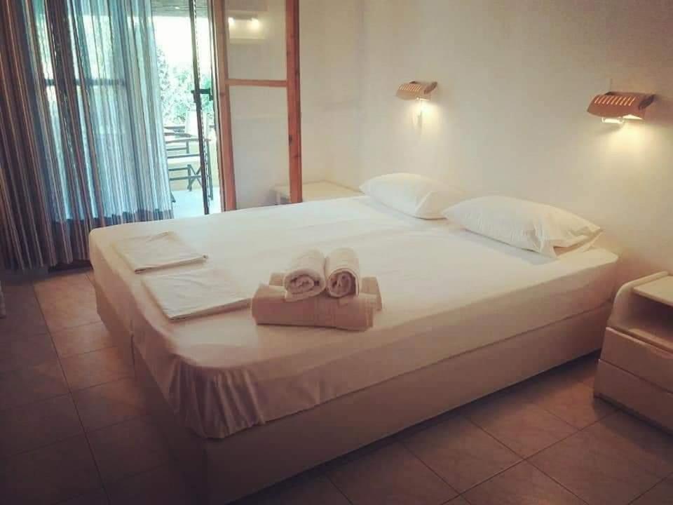 Green Corner Villas Gouvia Ngoại thất bức ảnh